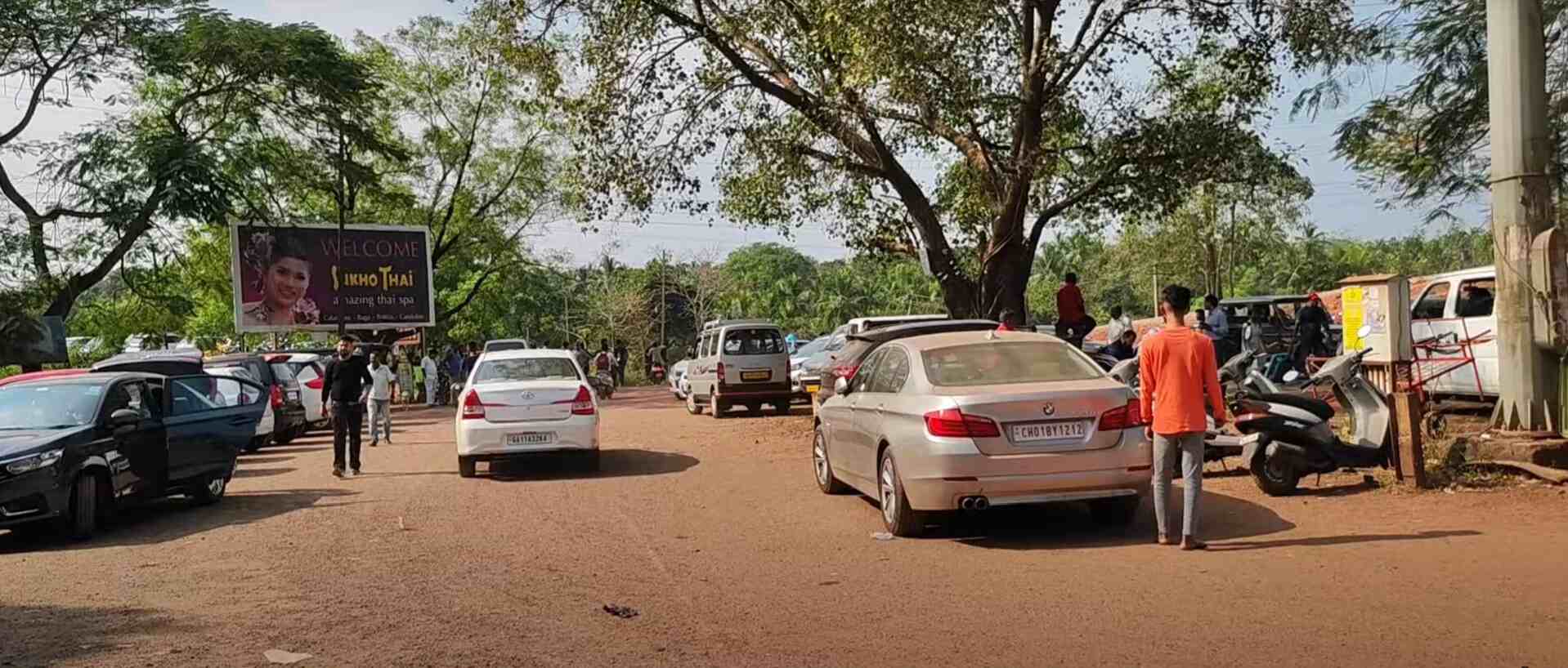 Car on Rent in Thivim